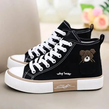 Walk the Walk: Discover the Hottest Trends in Women's Footwear