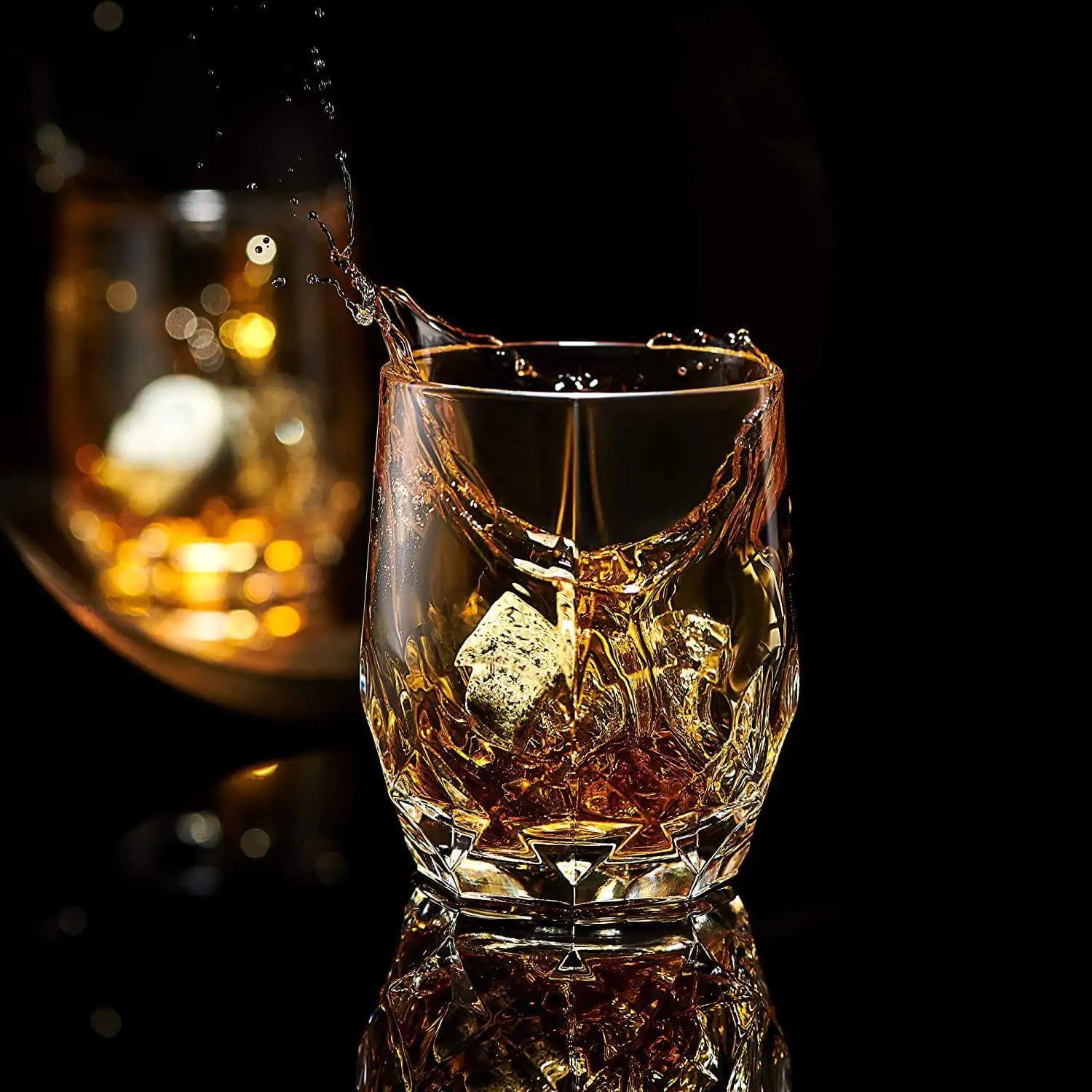 The Connoisseur's Set - Whiskey Stones & Iconic Crystal Glass Edition - paulapicks