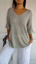 Trendy V-Neck Top paulapicks